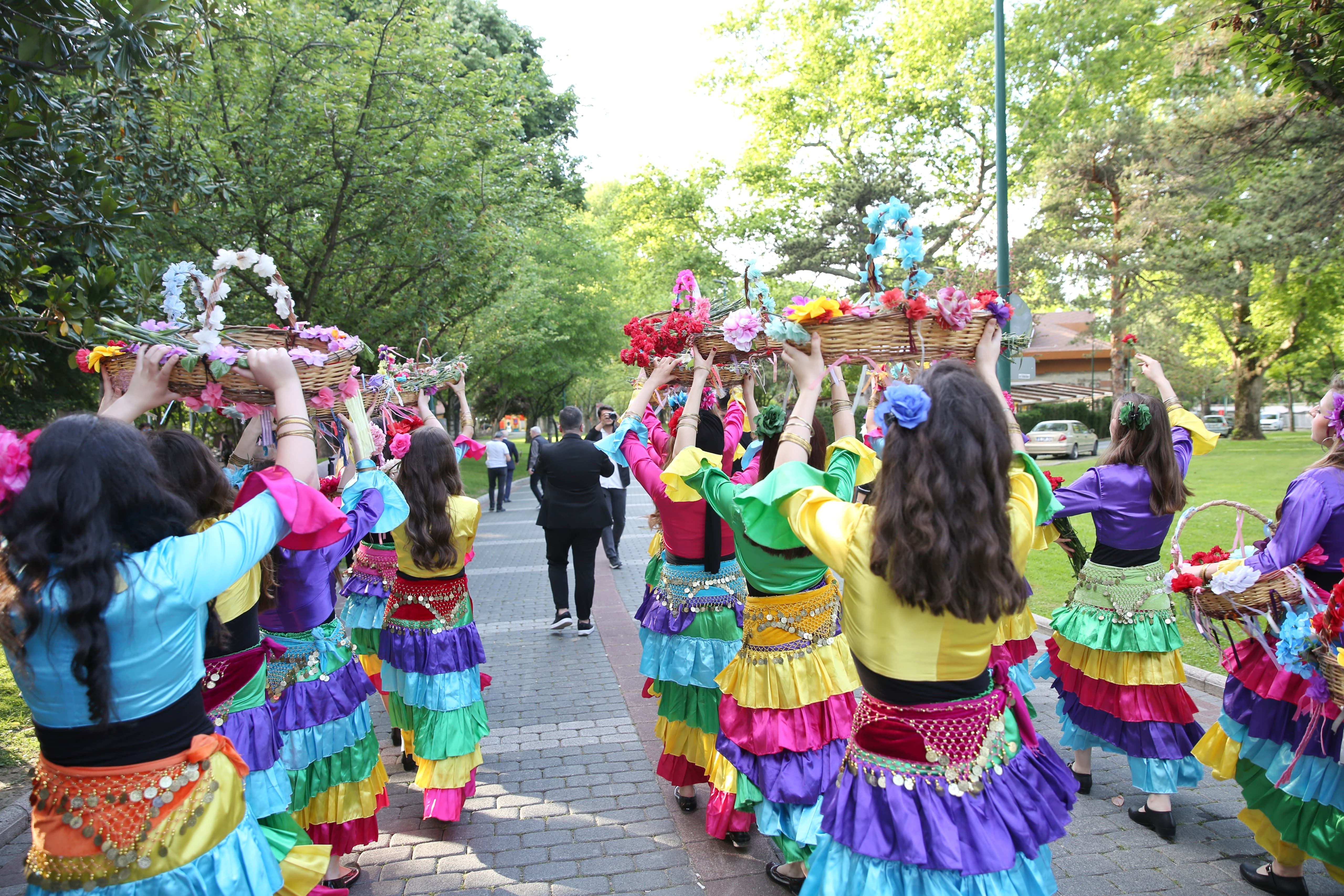 Bursa’da Hıdırellez coşkusu Kültürpark’ta zirve yaptı