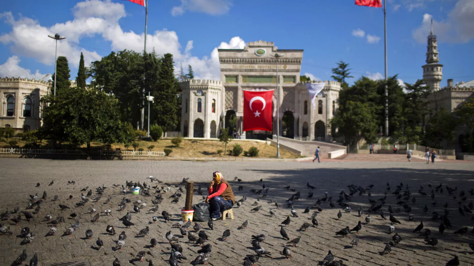 İstanbul Üniversitesi İmamoğlu'nun diplomasını sildi: CHP yarın Beyazıt Meydanı'nda eylem düzenleyecek!