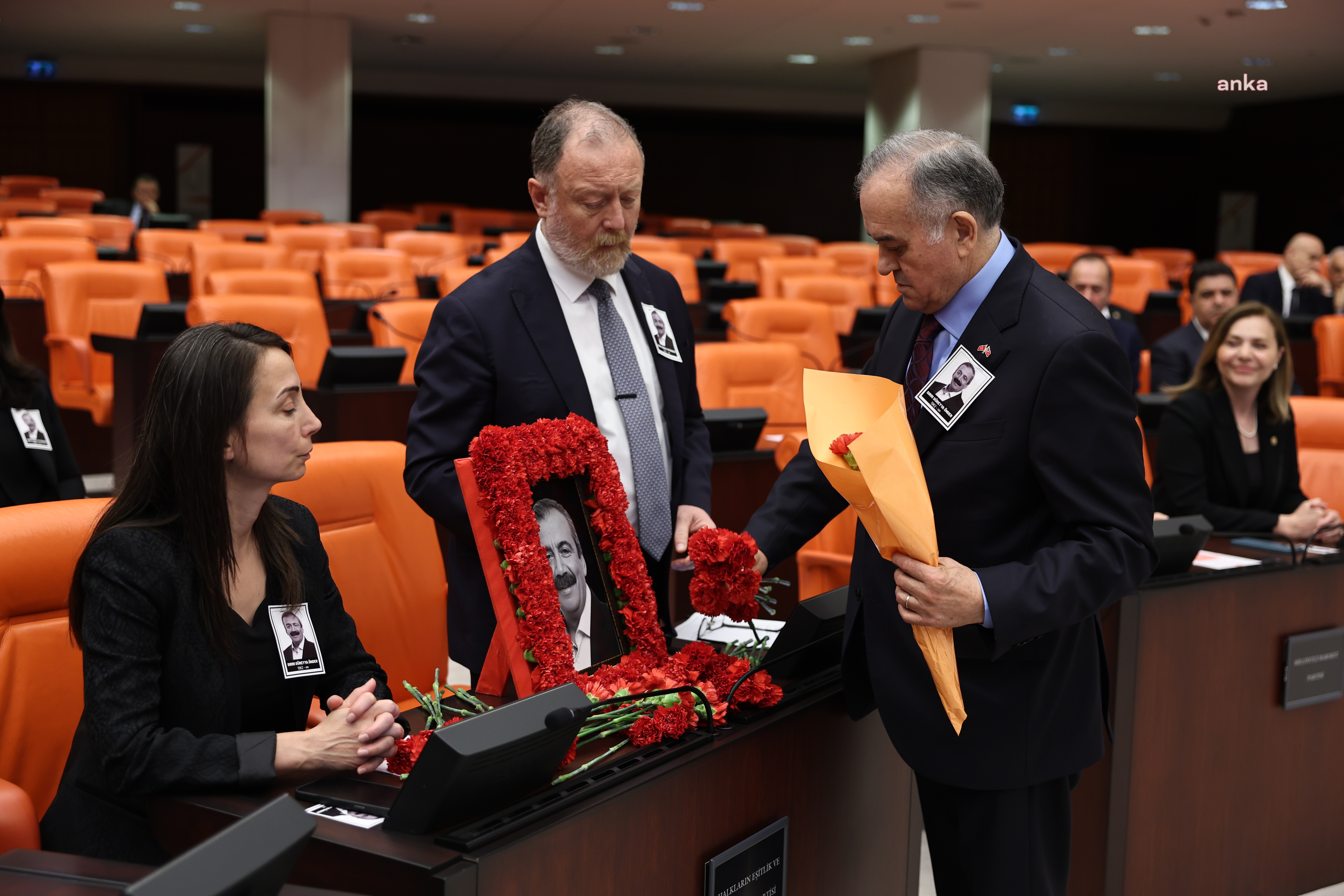 Sırrı Süreyya Önder TBMM Genel Kurulu'nda anıldı: Yarım bıraktığı barış türküsünü tamamlamak bizim ona sözümüzdür