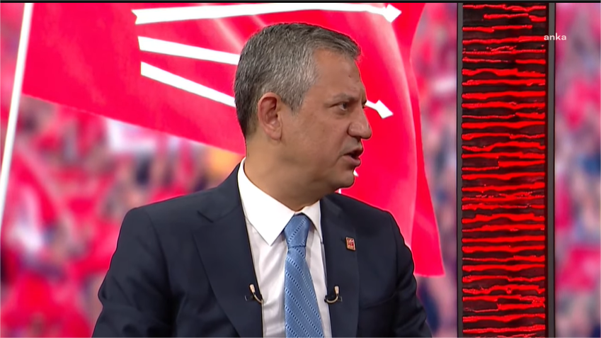 Özgür Özel: 'Biz kol kola oldukça Tayyip Bey uyuyamıyor'