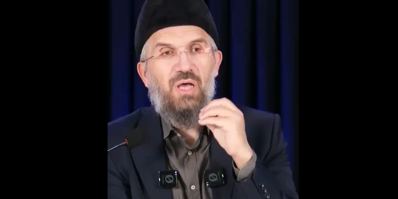 İhsan Şenocak ders kitaplarına el attı: Biyoloji kitaplarına ‘İnsanı yaratan Allah’tır’ yazamadık