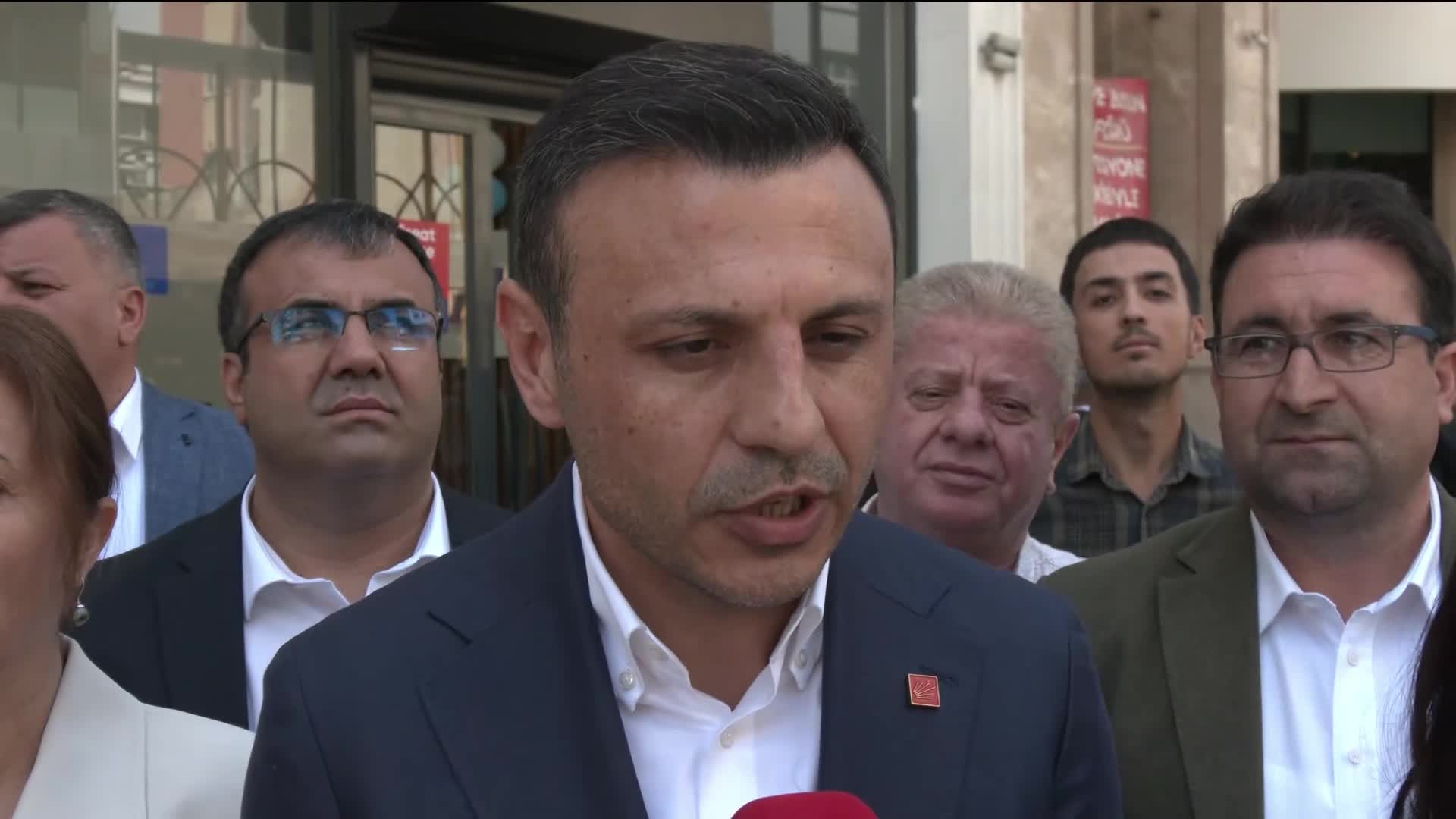 Özgür Çelik Van'dan seslendi: Bütün siyasi tutsaklar için özgürlük talebimizi dile getireceğiz