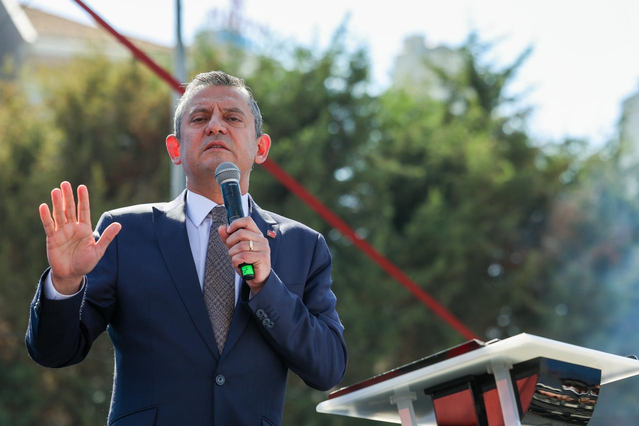 Özel'den süreç açıklaması: İlk olarak Meclis'te komisyon oluşturulmalı