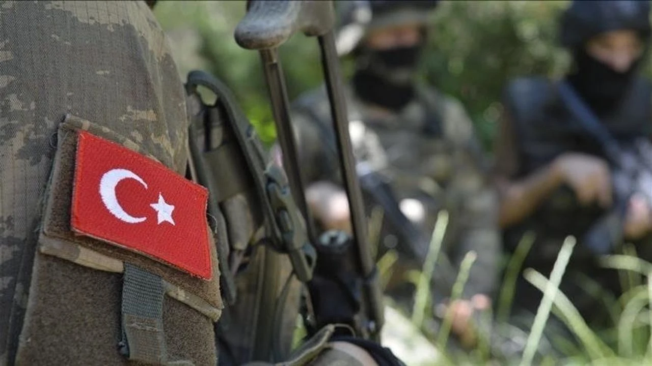 Türkiye’nin Asker Sorunu ‘Ey asker, siyasete karışma!’