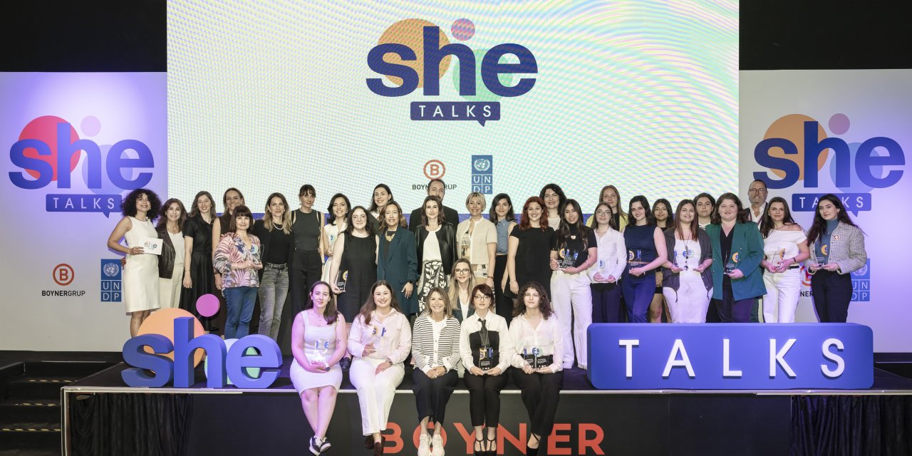 SheTalks sahnesinde ilham veren kadınlar: Boyner Grup ve UNDP’den genç liderlere çağrı