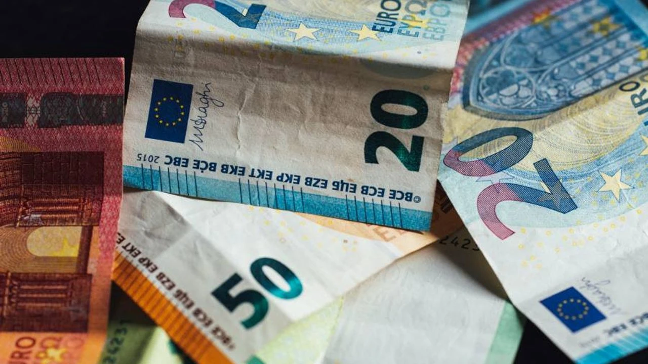 Almanya'nın yeni hükümetine vergi şoku: 81 milyar euroluk bütçe açığı bekleniyor