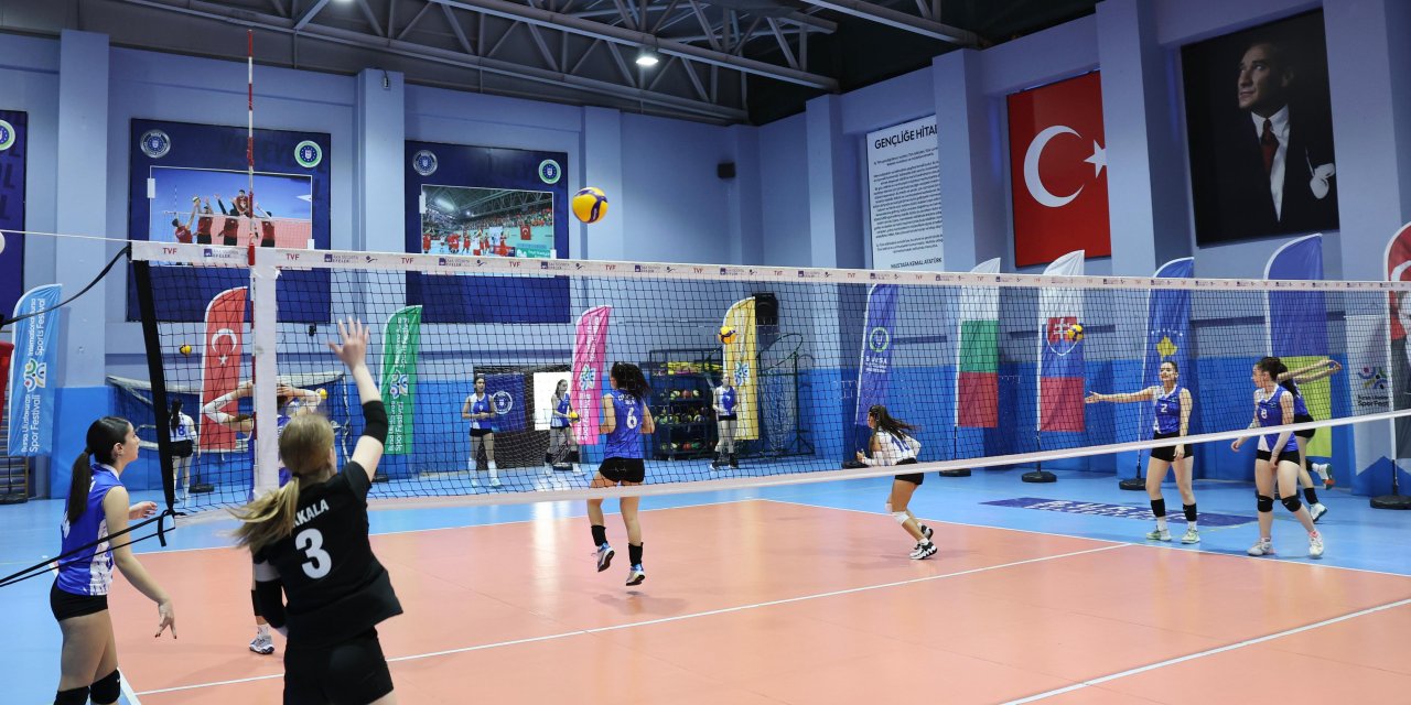 Bursa’da filede dostluk rüzgârı: Kardeş Şehirler Turnuvası başladı