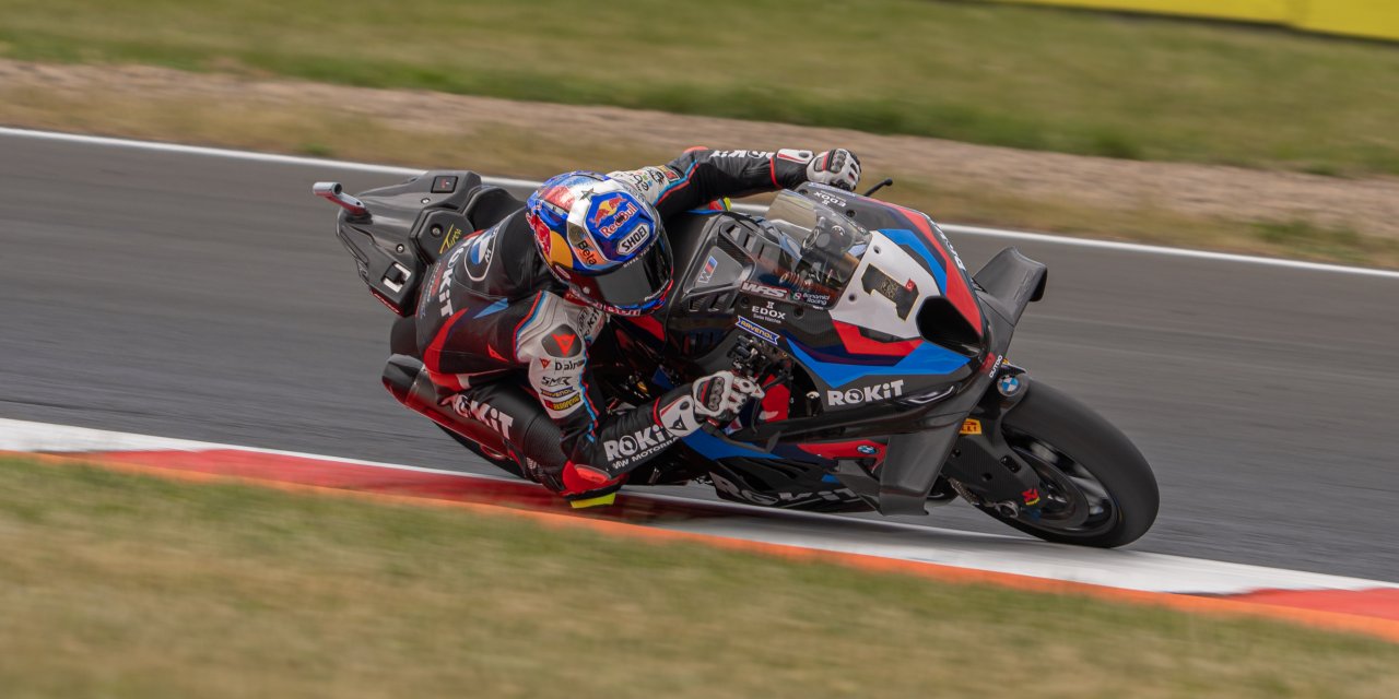 Toprak Razgatlıoğlu Most’ta şov yaptı: Sezonun 5. zaferi geldi