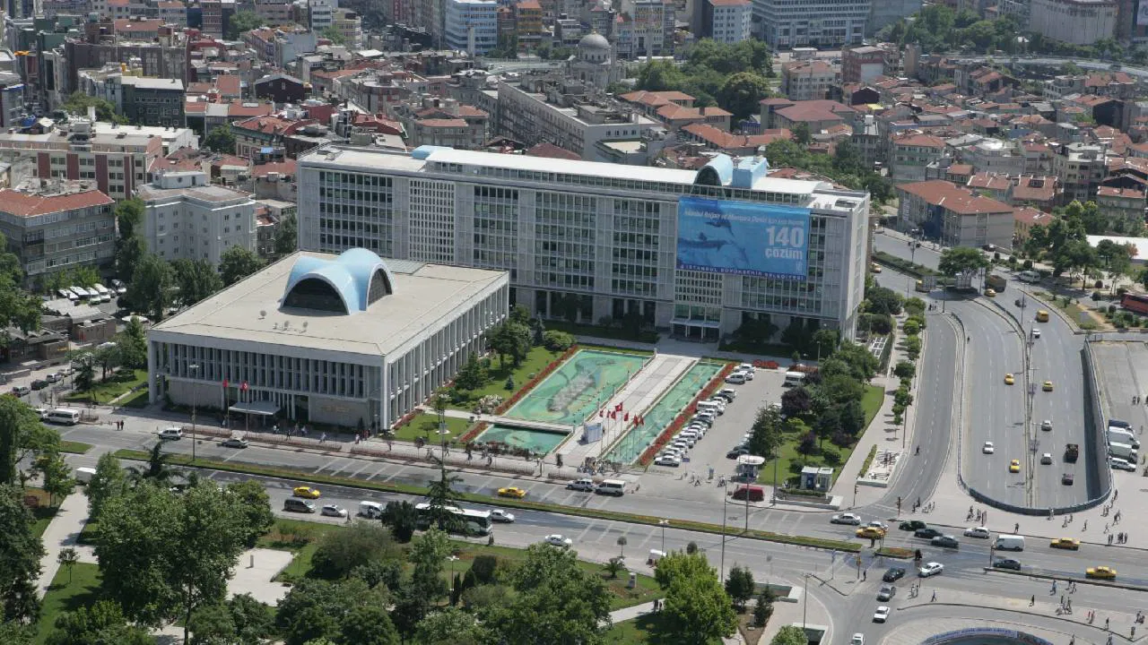 İBB’ye 3. dalga operasyon: Gözaltılar jandarmayla gerçekleştirildi, gözler ‘köstebek’ iddialarında