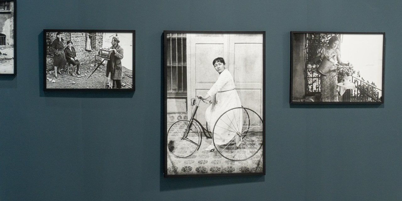 İstanbul’un hafızası Taksim Sanat’ta: Faik Şenol sergisi açıldı