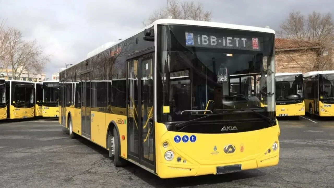 Vatandaş mağdur olmasın diye açıkladı: İstanbul’da özel halk otobüsleri yarın kontak kapatıyor