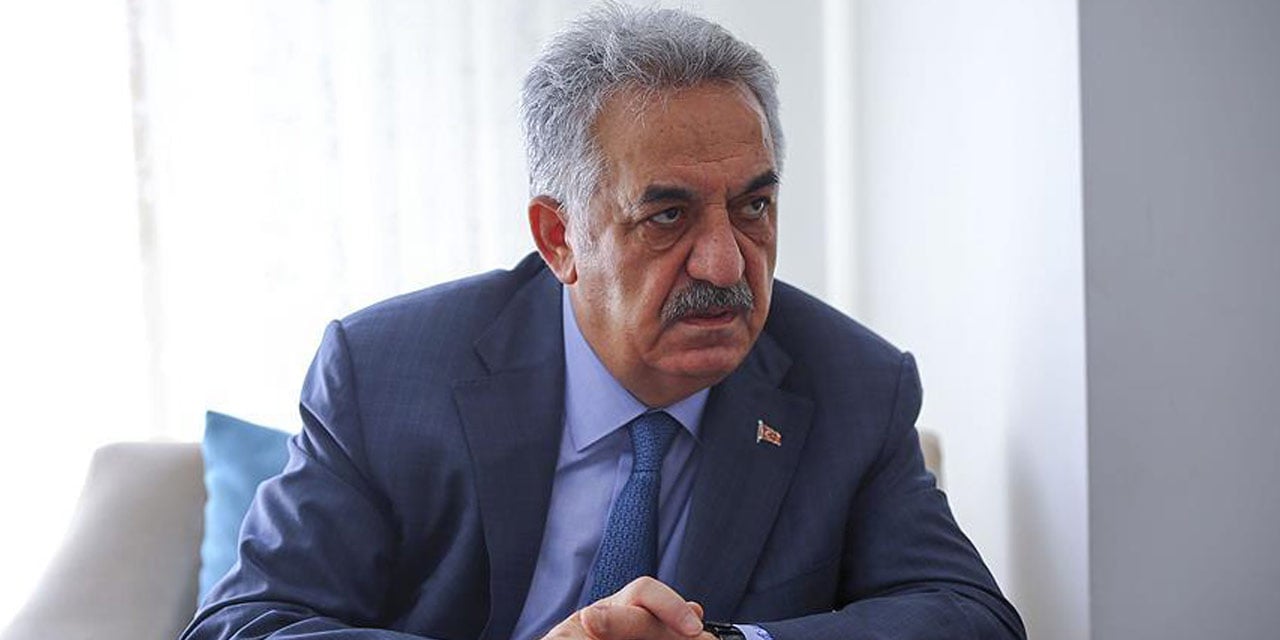 AKP’li Yazıcı’dan ‘Baştan sona yeni anayasa’ çıkışı
