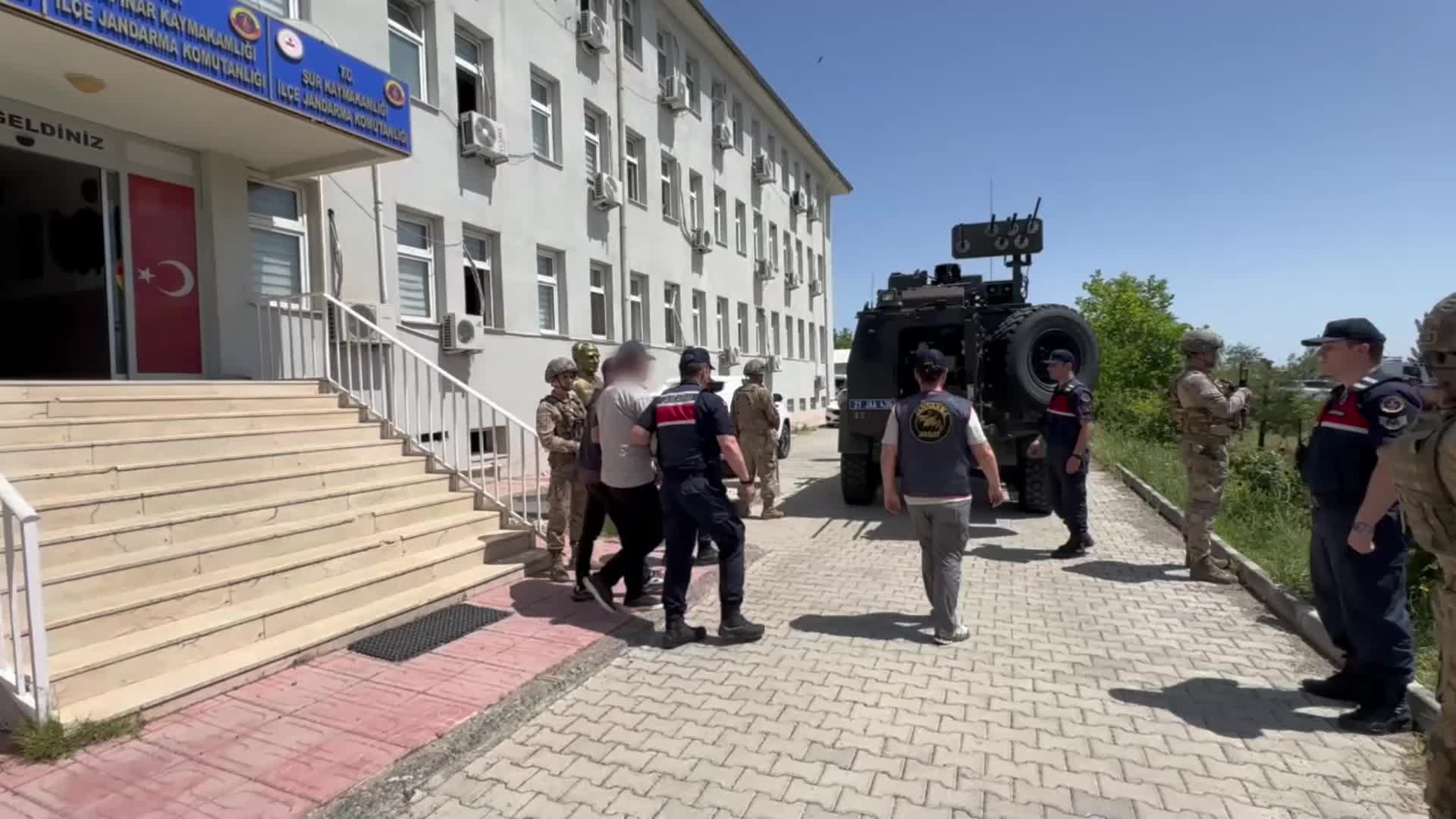 200 bin TL'lik alacak meselesi yüzünden yakılarak katledildi