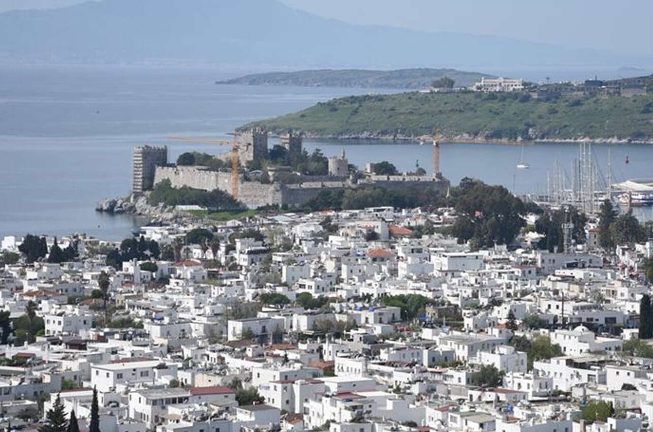 11 ilde 21 hazine arazisini yapılaşmaya açıldı: Bodrum'da Limak ve Kalyon projesinin tam karşısında