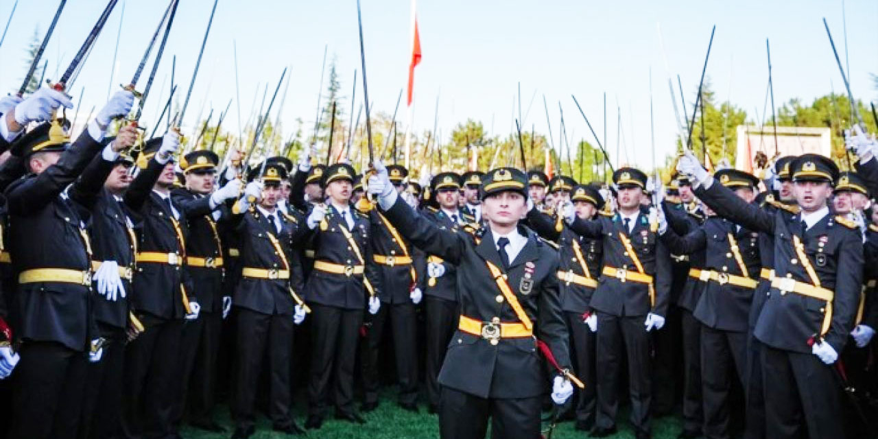 Harbiye’deki mezuniyet töreni için yeni yasaklar: “Mustafa Kemal’in askerleriyiz” diyen 4 teğmen ihraç edilmişti