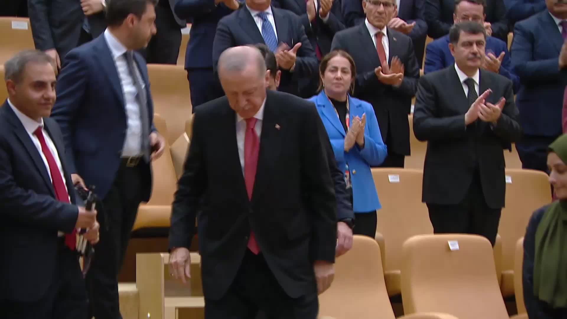 'Erdoğan bırakıp gitmeyi göze alamaz'
