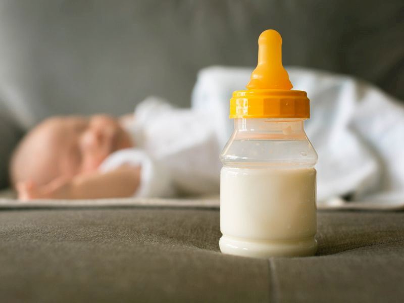 Ticaret Bakanlığı'ndan dikkat çeken karar: Anne sütü satışı yasaklandı