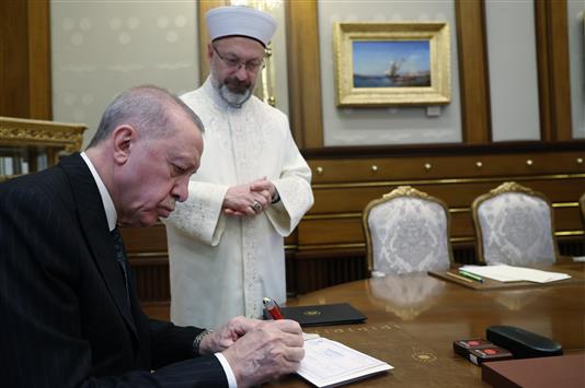 İddia: Diyanet bundan sonra hesapsız harcayacak, Erdoğan denetimi kaldırıyor