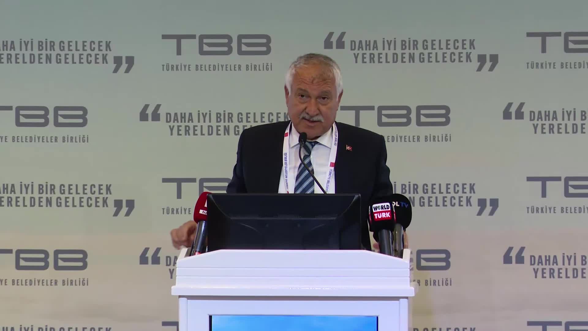 TBB Başkanvekili Zeydan Karalar: İktidar CHP'li belediyelerin çalışmasını engelliyor