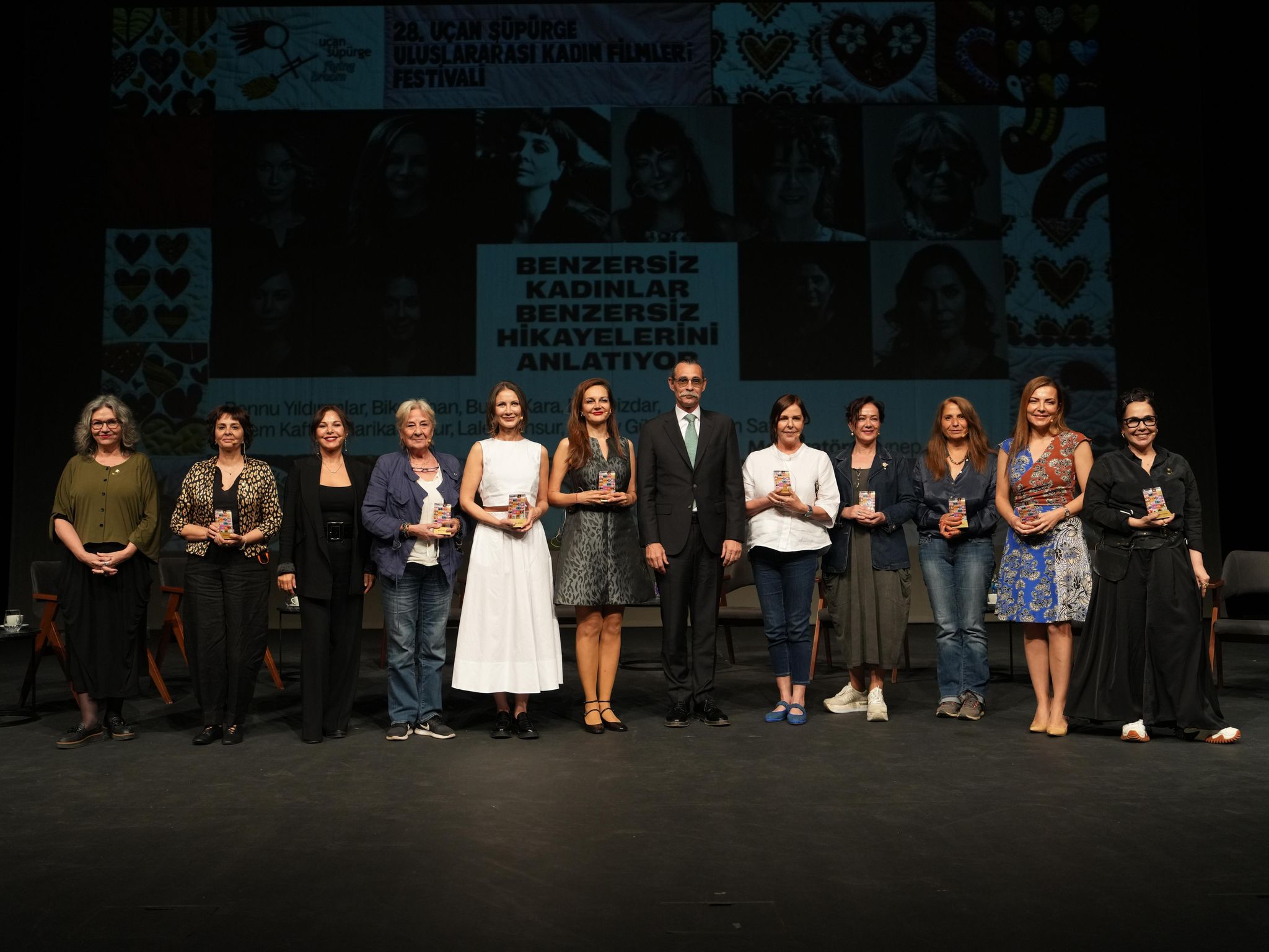 Etimesgut'ta “benzersiz kadınlar” sahnesinde buluştu