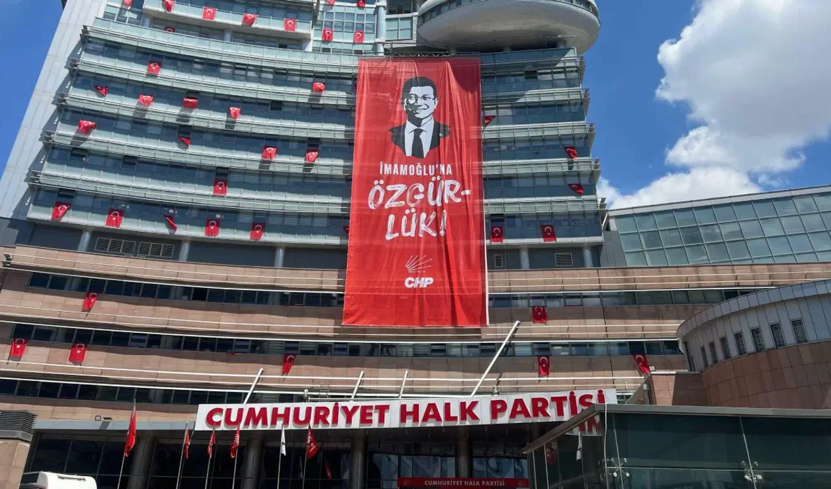 İBB operasyonlarında ‘izler’ gizlenmek istendi: Savcılık basın açıklamasında PDF formatına geçildi