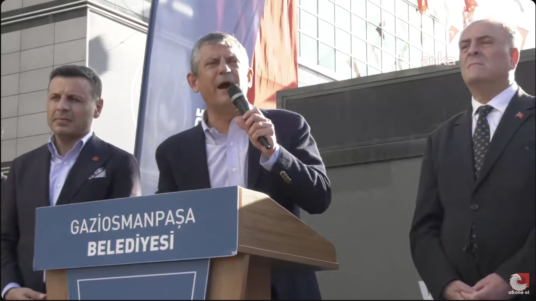 Özgür Özel rest çekti: "Kasadan bir TL para çıktıysa bugün siyaseti bırakıyorum”
