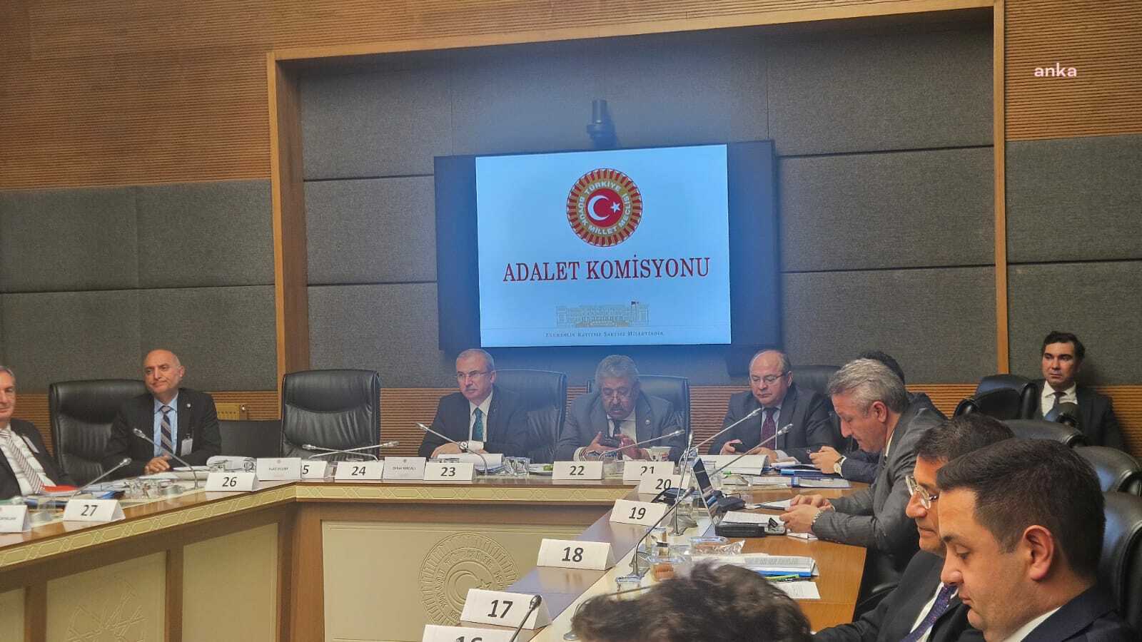 MHP'li Feti Yıldız'dan Covid Yasası açıklaması