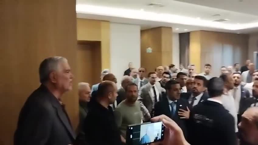 Erzurum'da muhasebecilerin seçiminde yumruklar konuştu