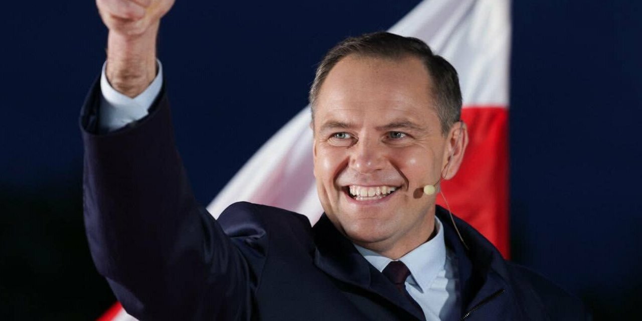 Polonya Cumhurbaşkanlığı seçimlerini, milliyetçi aday Nawrocki kazandı