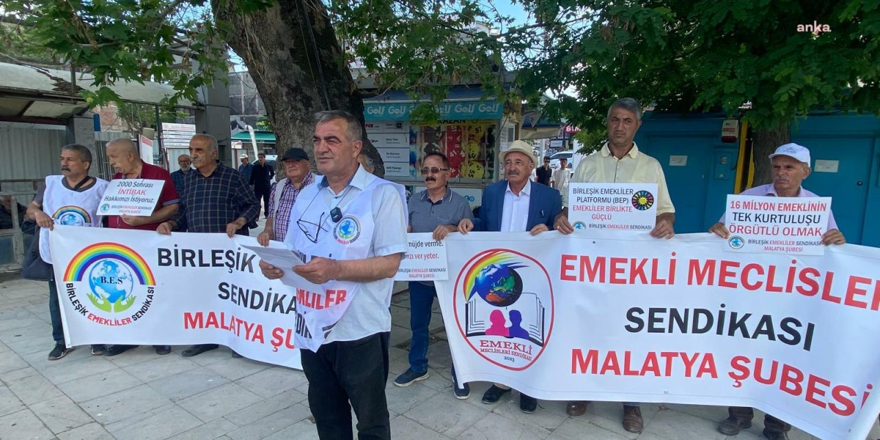 Emeklilerden 'bayram harçlığı' tepkisi: 4 bin lira, gecikmiş fatura ödemeye yetiyor