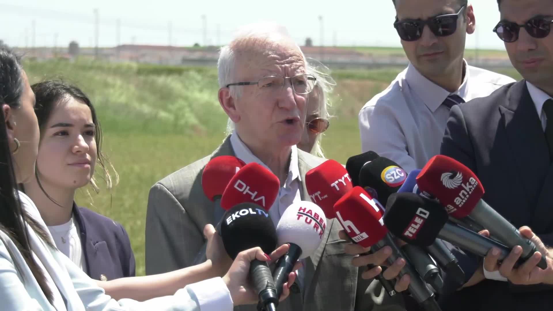İbrahim Kaboğlu: İktidarın el değiştirmesinin yolunu önlemek için bunlar yaşanıyor