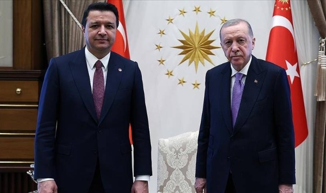 SP lideri Mahmut Arıkan: "Neden bu 'operasyon dalgaları' sadece muhalif partilere vuruyor?"