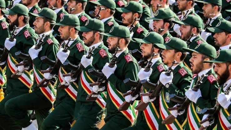 İsrail'in Zencan'a düzenlediği saldırıda üç Devrim Muhafızı öldü