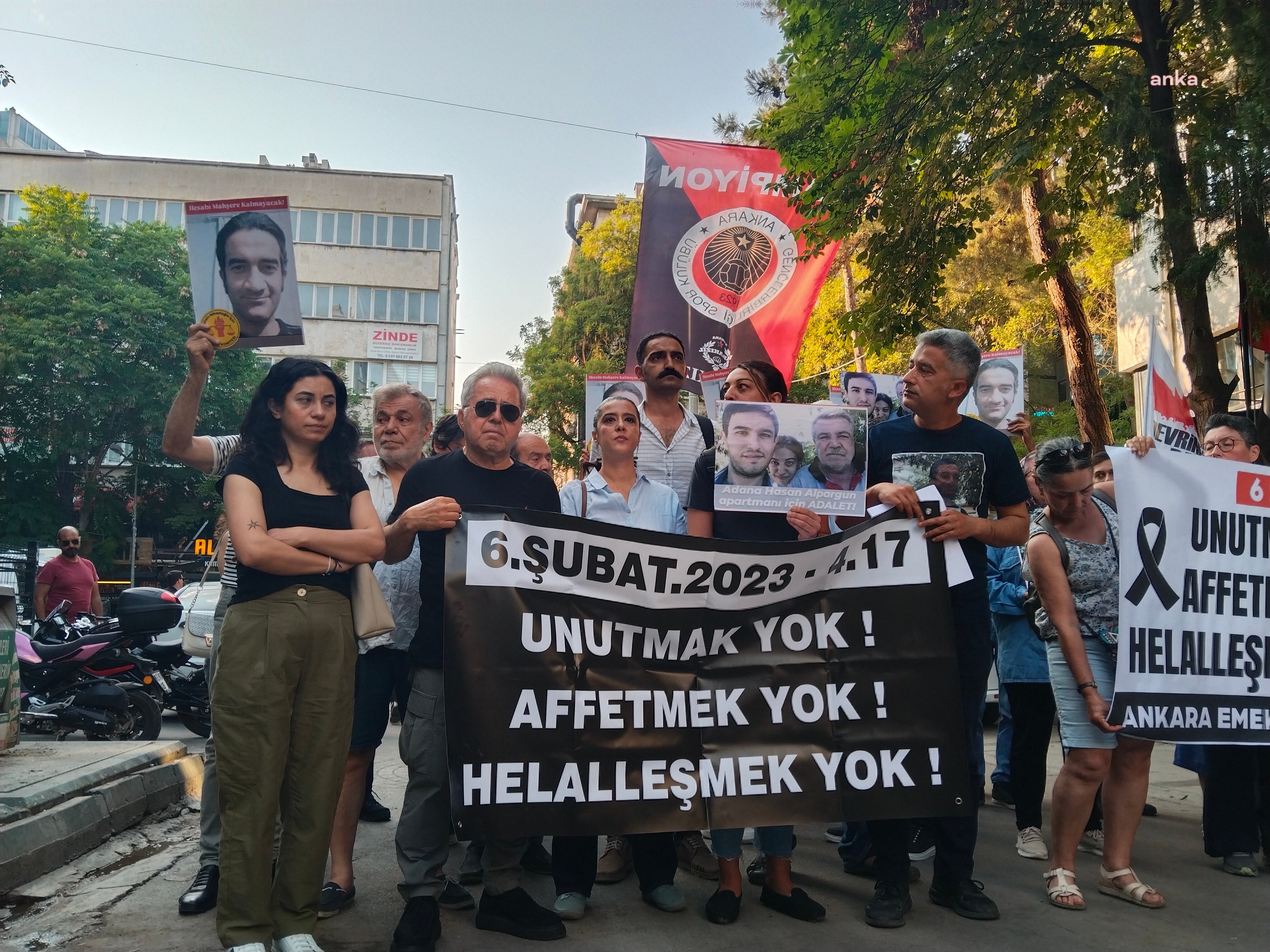 6 Şubat depremlerinde yakınlarını kaybedenler, iktidara seslendi