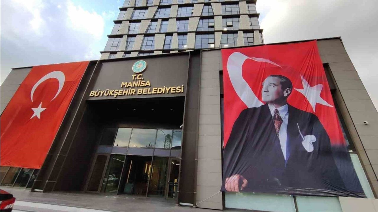 Manisa'nın yeni Büyükşehir Belediye Başkanı seçildi