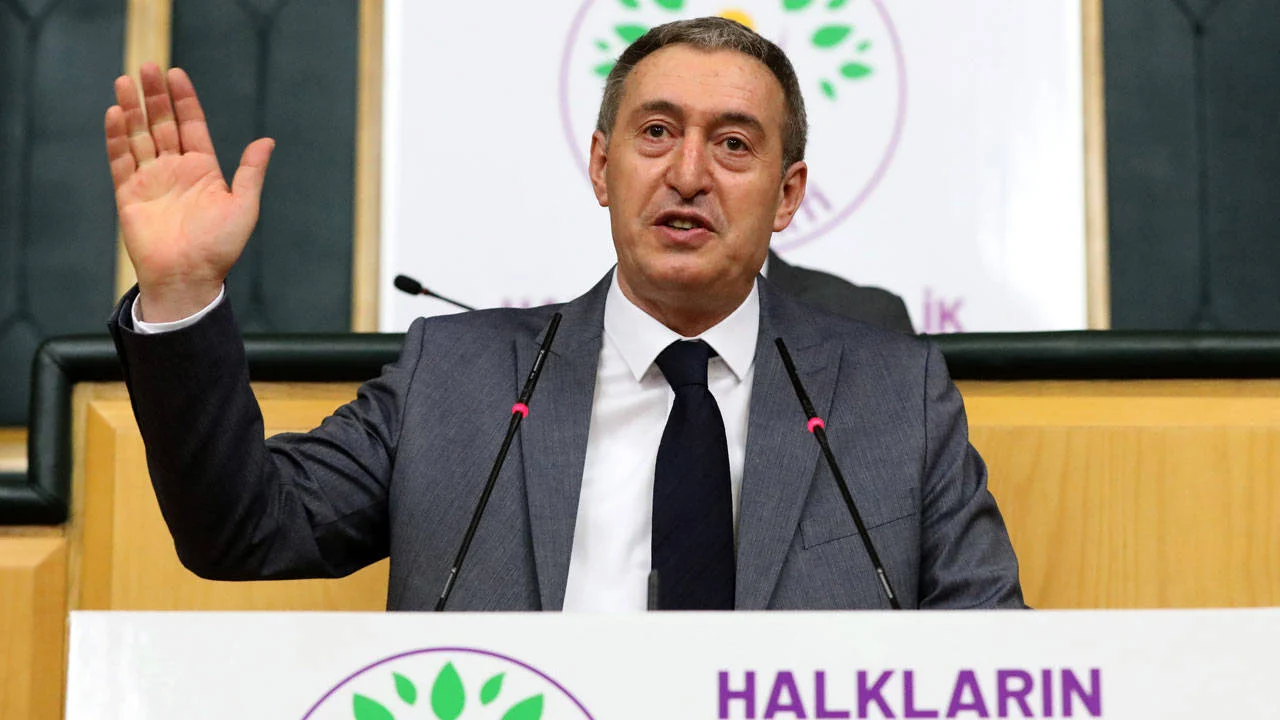 DEM Parti Eş Genel Başkanı Tuncer Bakırhan: ‘Tarafları müzakere masasına çağırıyoruz’