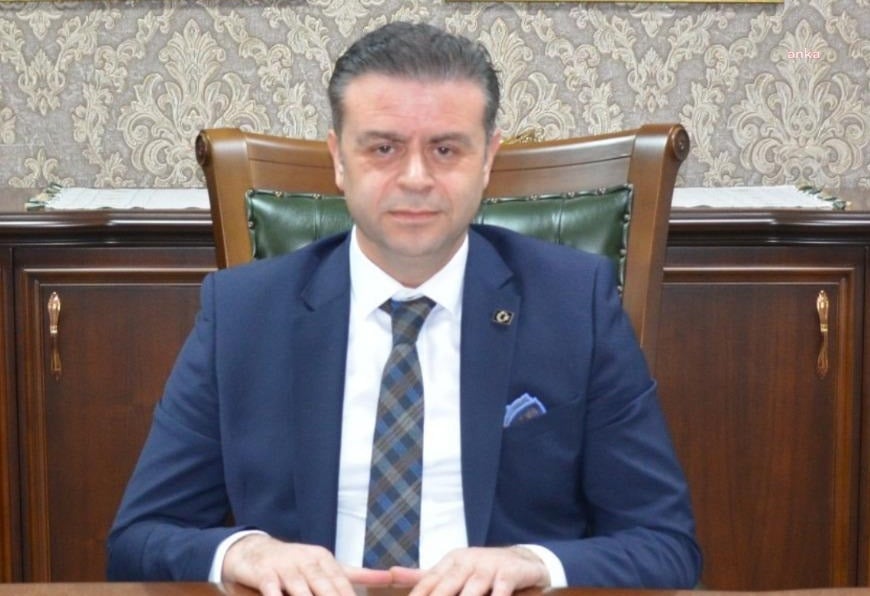 Rize İl Milli Eğitim Müdürü, makam odasına özel tuvalet ve dinlenme odası yaptırdı