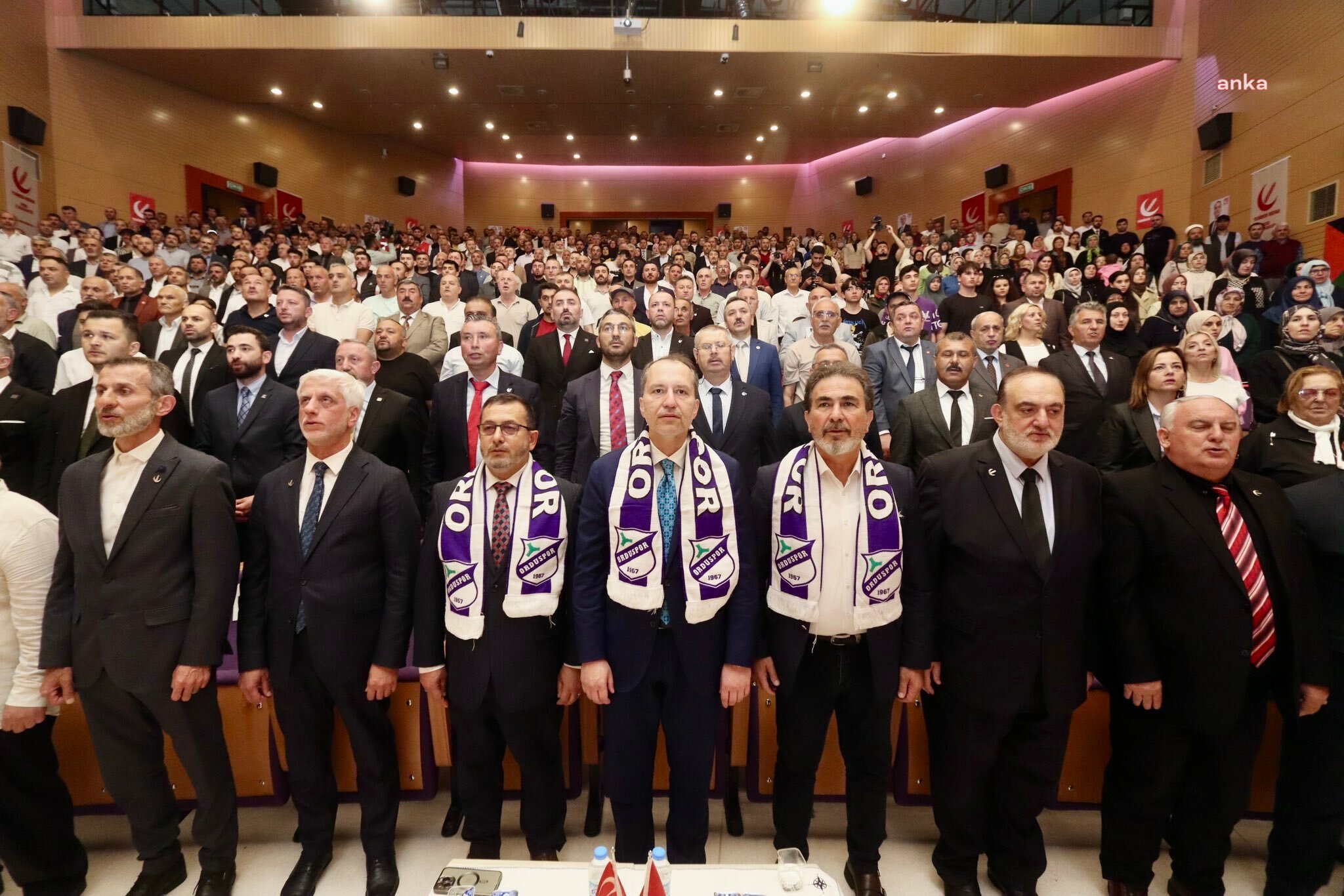 Fatih Erbakan'dan iktidara erken seçim çağrısı: 2026'da sandığı milletin önüne getirin