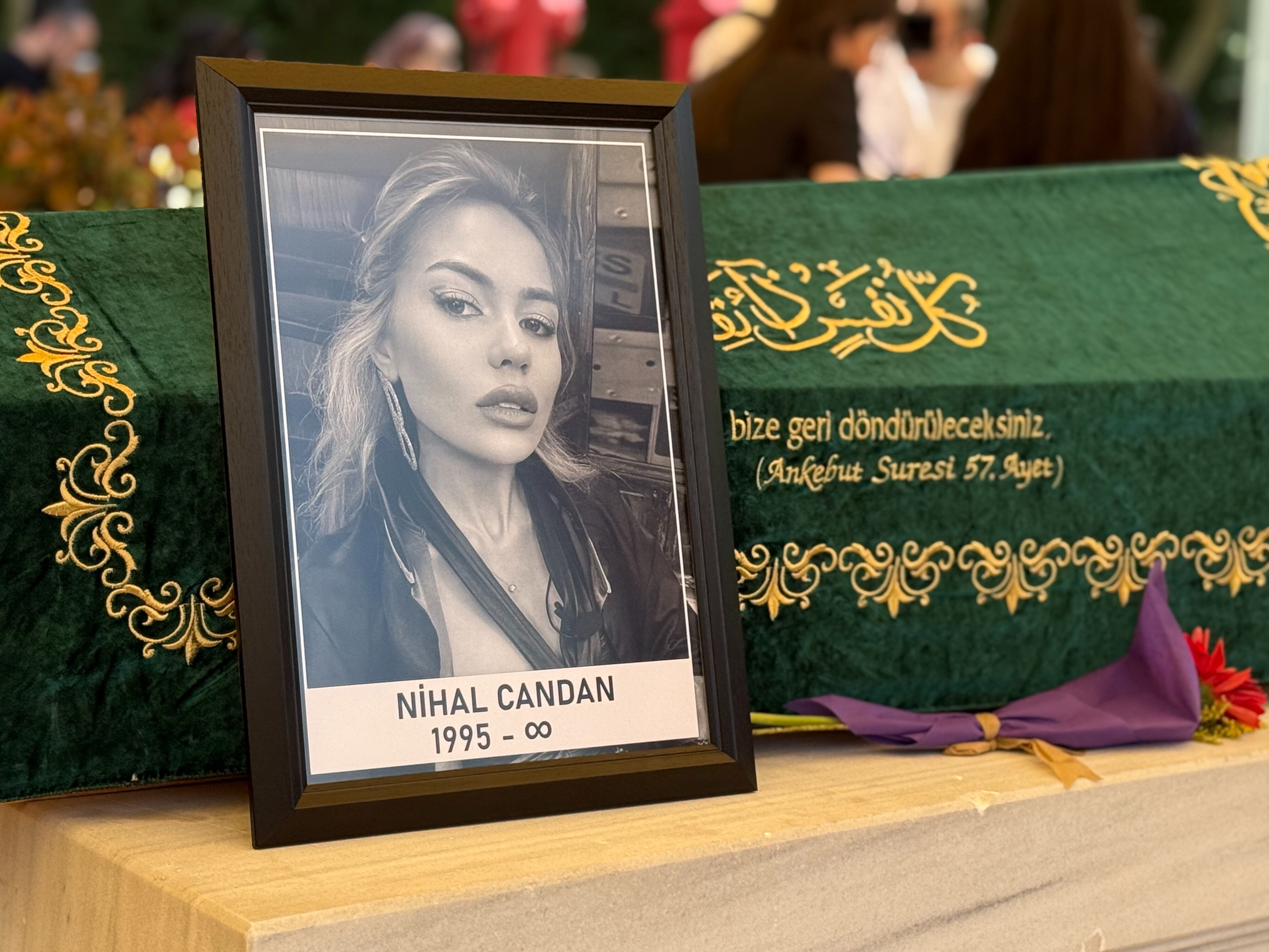 Öykü Serter'den Nihal Candan'a veda