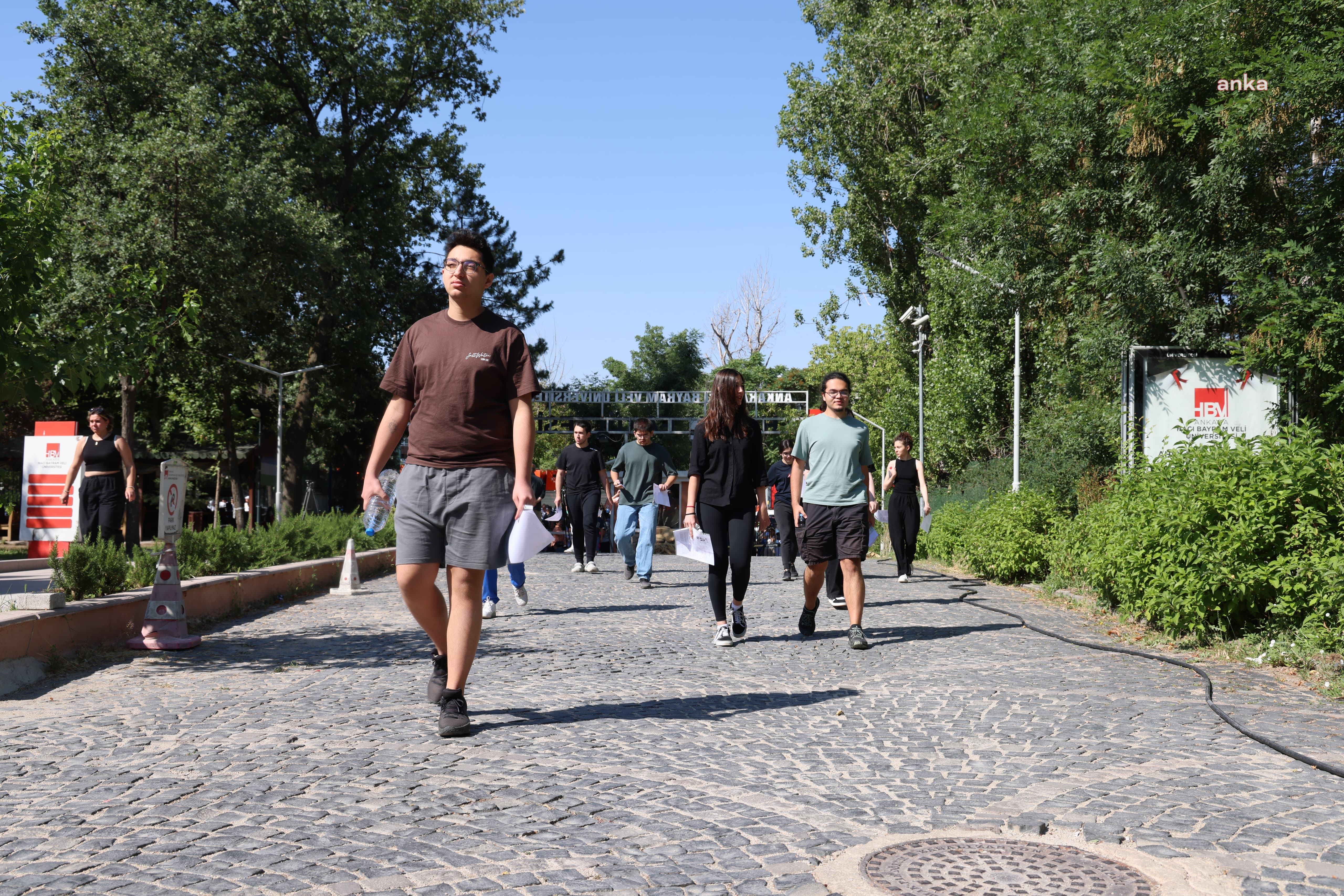 YKS’nin ikinci oturumu AYT tamamlandı