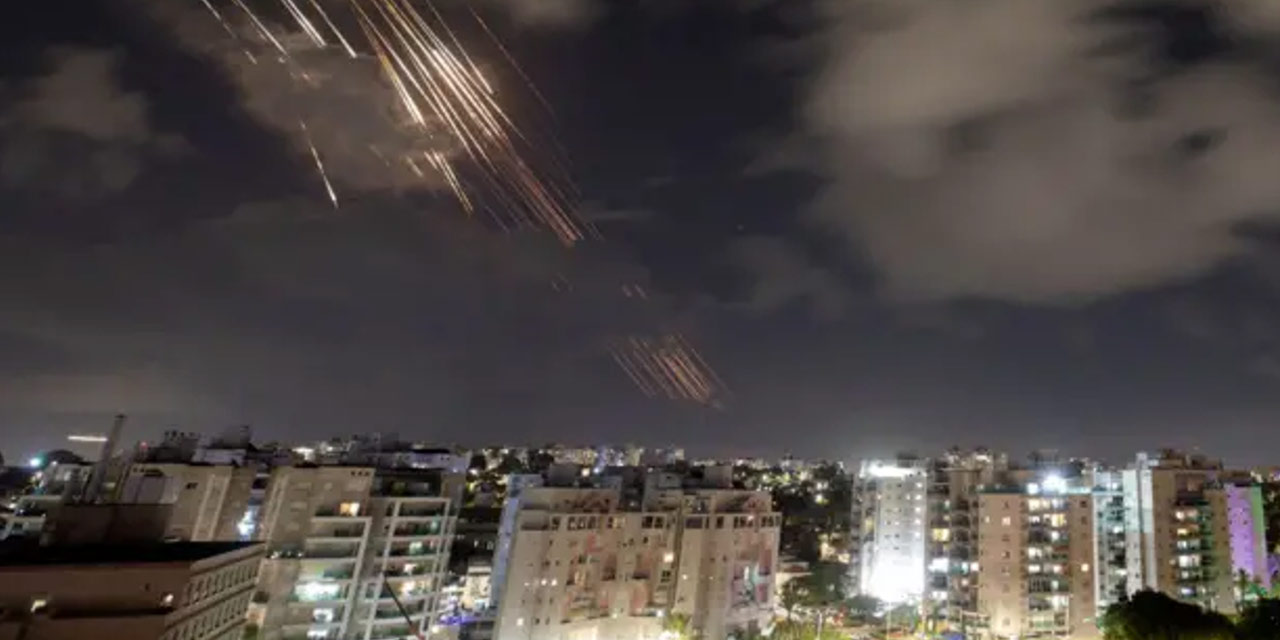 İsrail duyurdu: İran yeni füze dalgası başlattı
