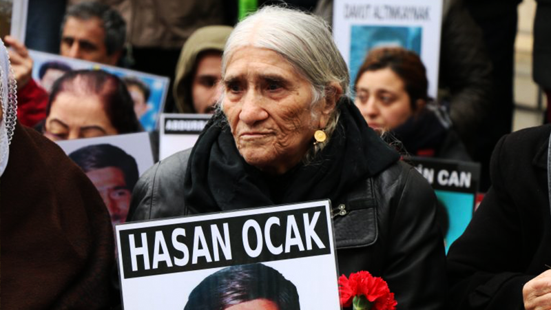 30 yıldır evladını arayan Cumartesi Annesi Emine Ocak yoğun bakıma kaldırıldı
