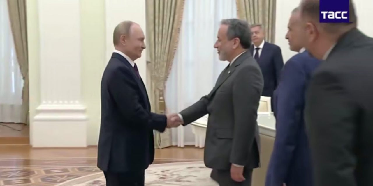 Putin'den İran Dışişleri Bakanına: 'İran halkına yardım etmek için hazırız'