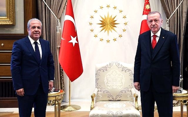 AKP’li Şamil Tayyar’dan AKP’ye tepki: ‘Toplum derin yoksulluğa düzenleme beklerken boğazını sıkmaya devam’