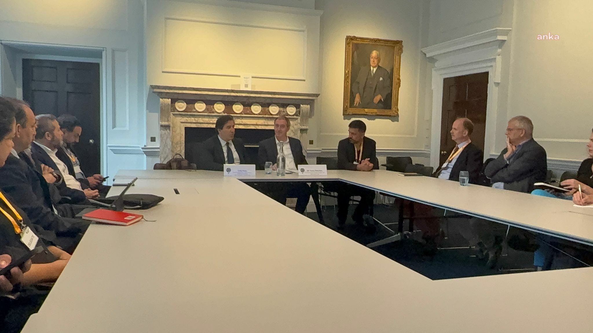 DEM Parti İngiltere'de: Çözüm sürecini anlattılar