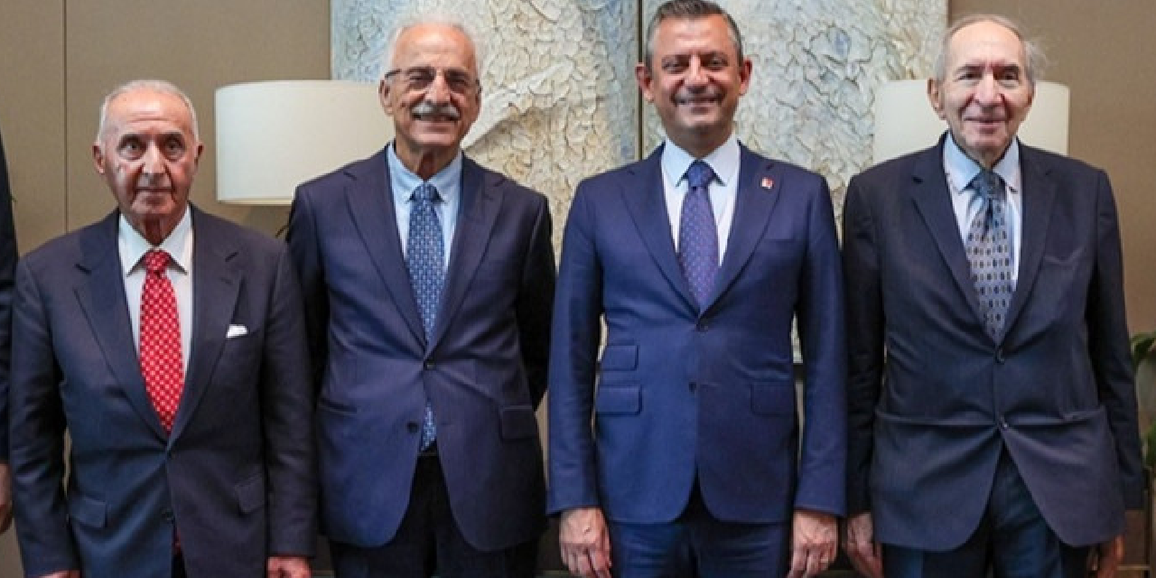CHP'nin eski üç genel başkanı Kılıçdaroğlu'na seslendi: 'Özgür Özel'in yanında dimdik durun'