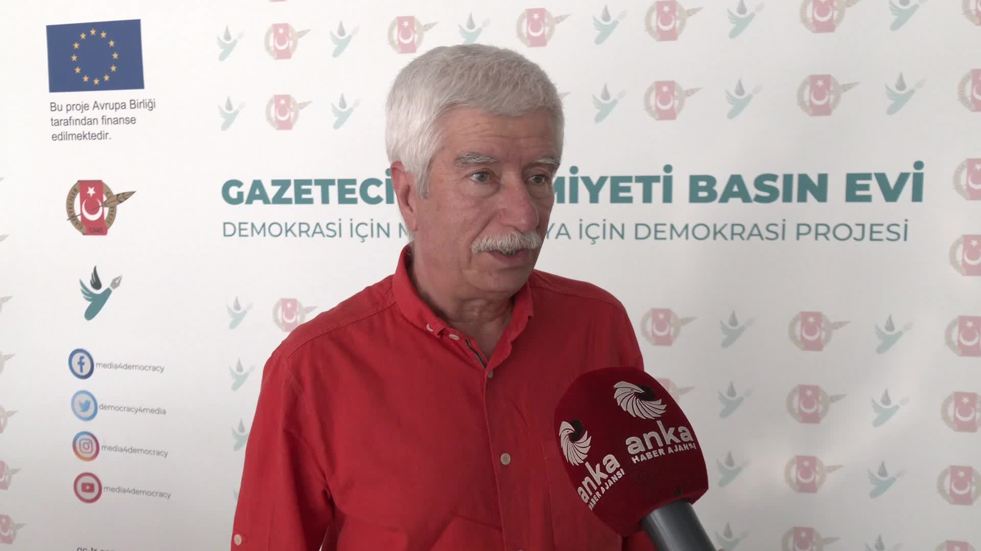 Gazeteciler, dijital tekellere denetleme istiyor