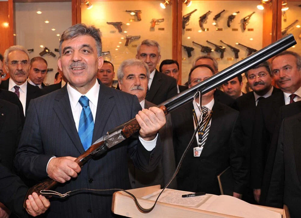 Sabancı ve Bayraktar'dan sonra Abdullah Gül de hedefte: Suç duyurusunda bulundu