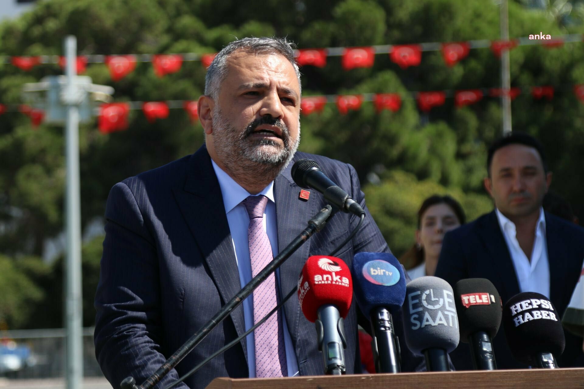 Gözaltına alınan CHP İzmir İl Başkanı'ndan açıklama: Alnımız açık