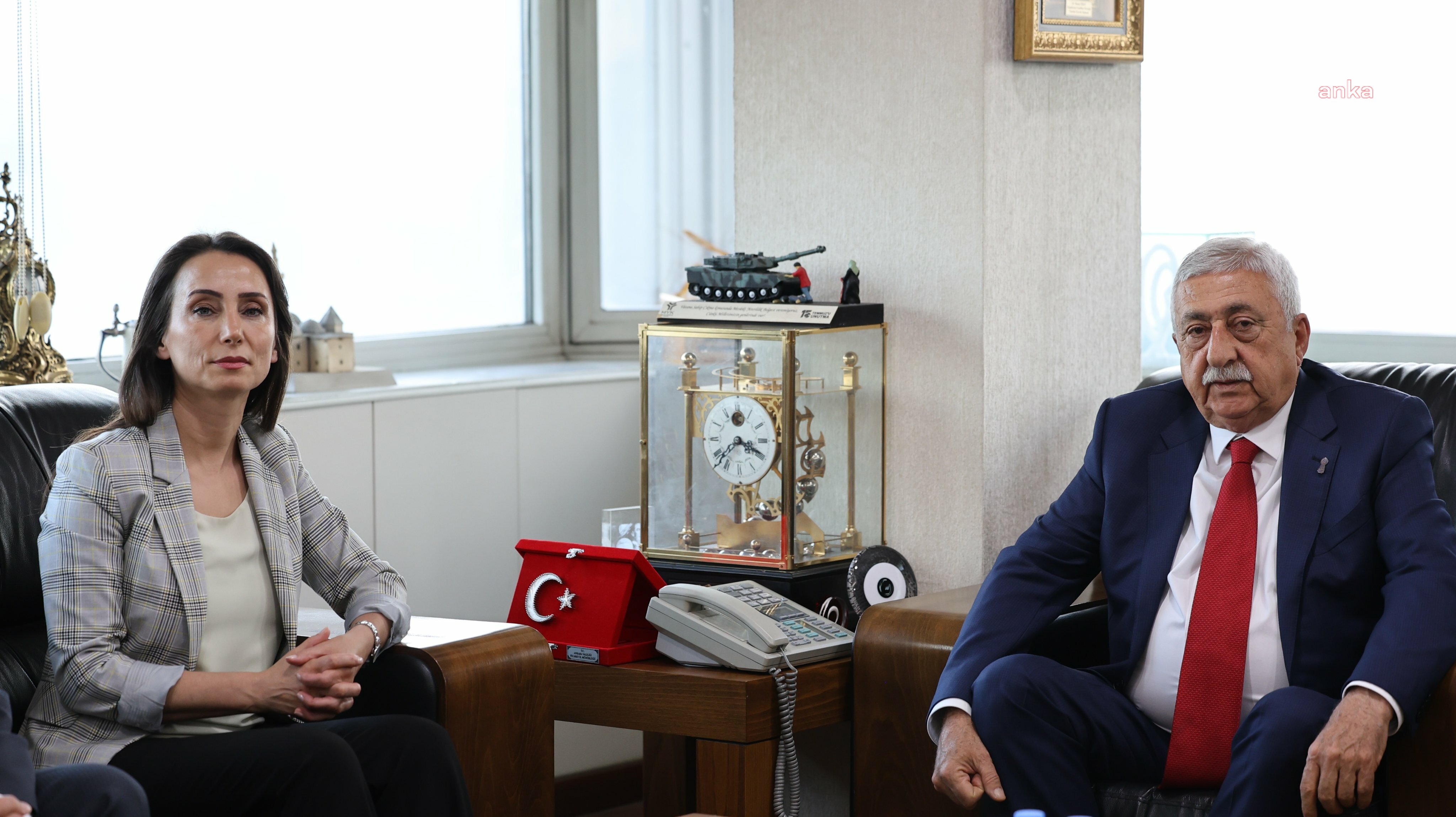 DEM Parti heyeti, TESK'i ziyaret etti